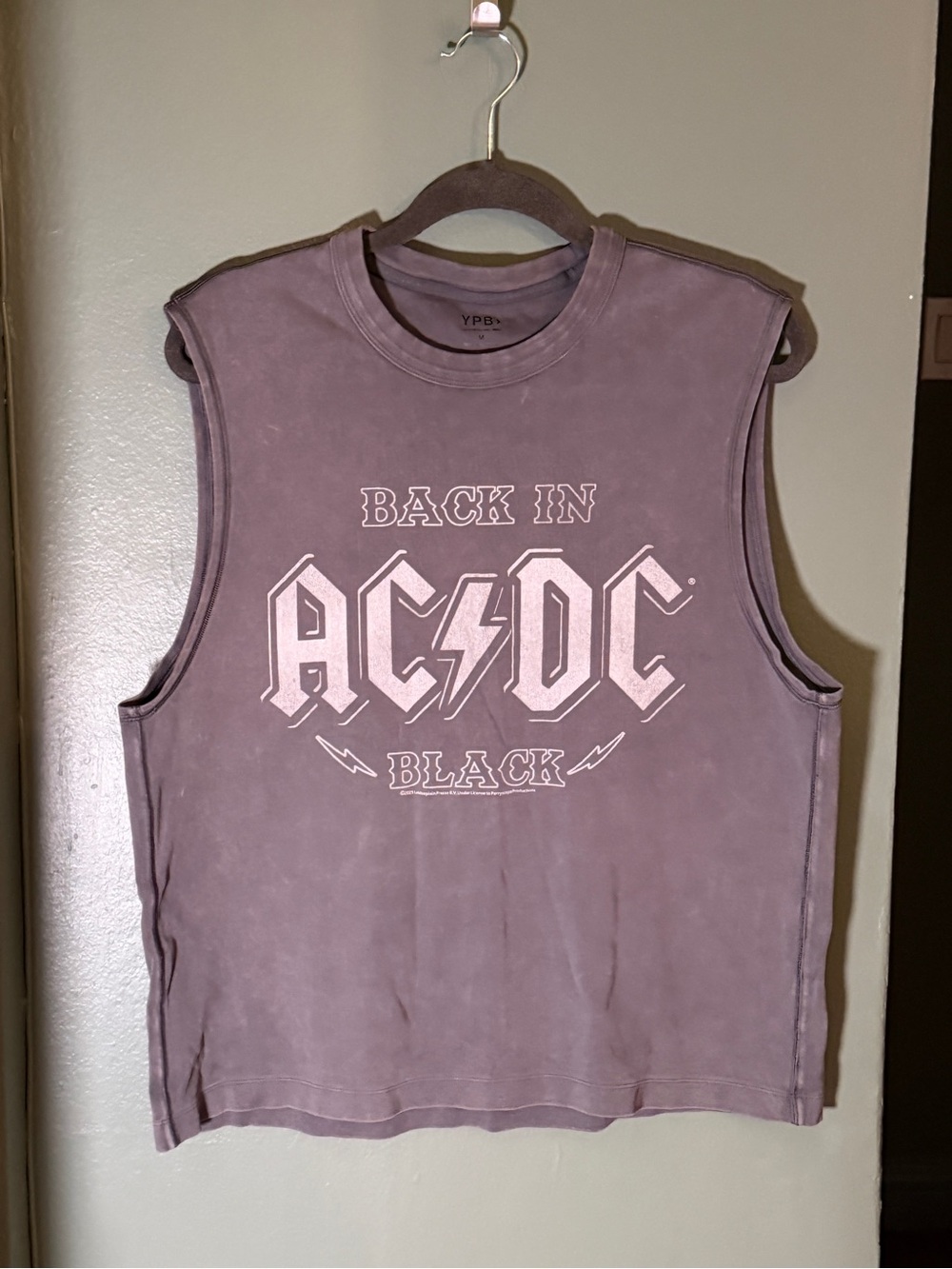 Abercrombie & Fitch Gray Graphic AC/DC Cropped Tank Size Medium